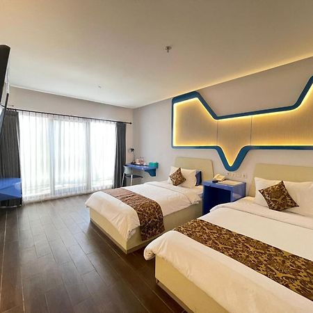 Golden Palace Hotel Batu Merah المظهر الخارجي الصورة