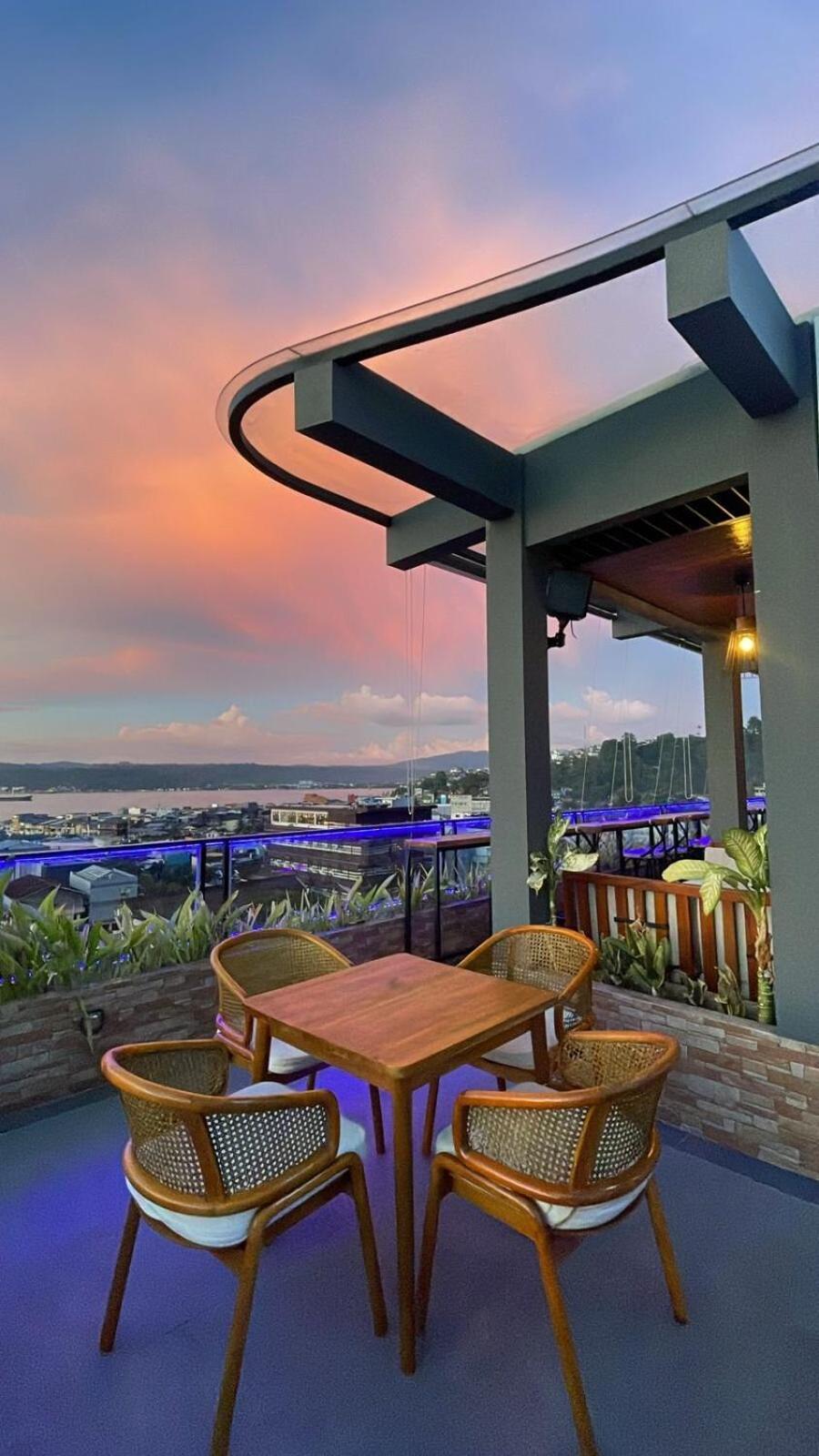Golden Palace Hotel Batu Merah المظهر الخارجي الصورة